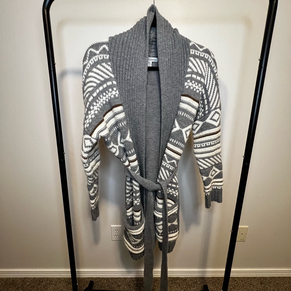 Love by Design Shawl Collar Belted Cardigan – Size Small